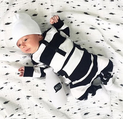 Black/White Striped Pocket Rompers - Well Pick Review